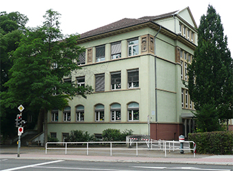 Schulgebaeude